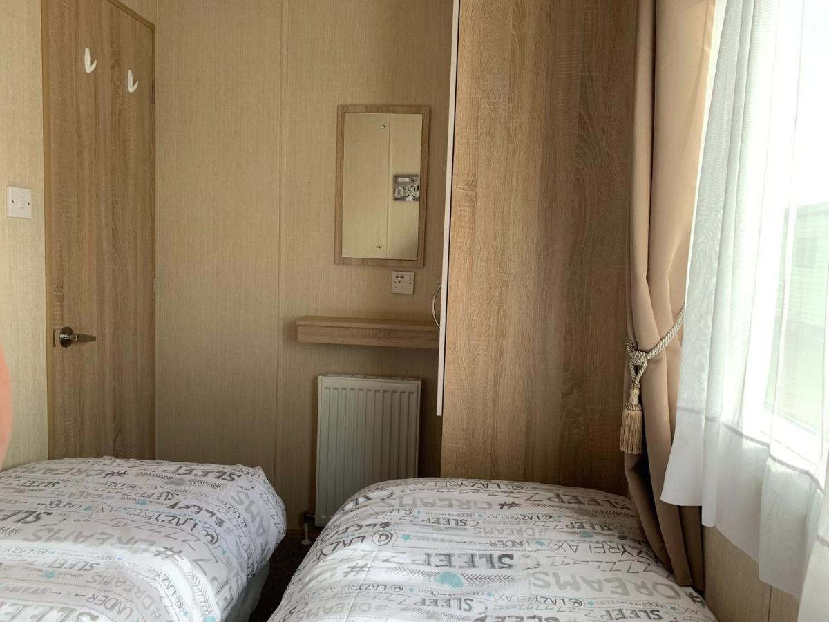 6 Berth Park Dean Saltfleet Barneys Den Hotel Exterior foto